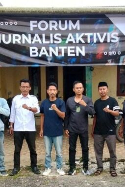 FORJA Banten dan GWI DPD Banten Pertanyakan Pengawasan Korcam Menes dan KSPPG Terkait Dugaan Legalitas Dapur MBG